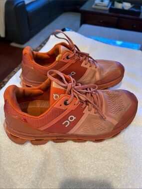 On Running Women’s Running Shoes - Burnt Orange